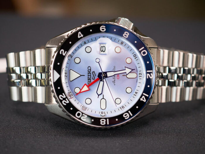 Seiko 5 Sports Automatic GMT SKX Sports Style Asia Exclusive Limited Edition Ice Blue Dial Silver Steel Strap Watch For Men - SSK029K1 - Image 4